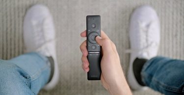 One Remote, mando a distancia con tecnología única para televisores QLED TV de Samsung